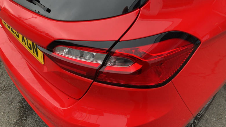 Ford Fiesta 1.0 EcoBoost Titanium 5dr Petrol Hatchback